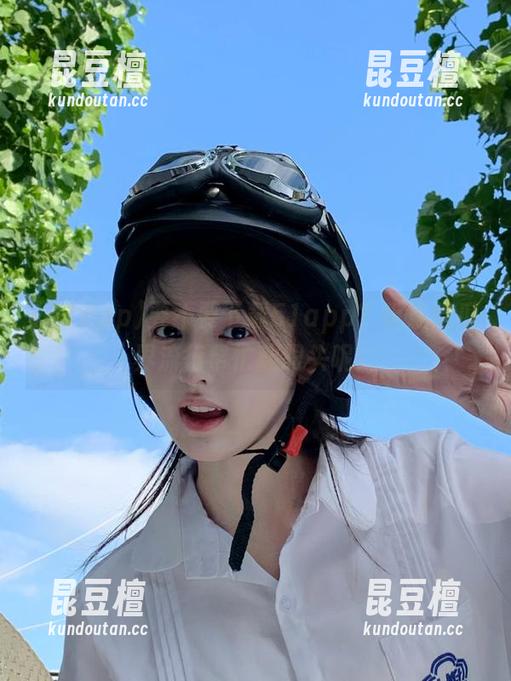 要不要下载51app？听说吃瓜界流行帮忙翻跟头呢！