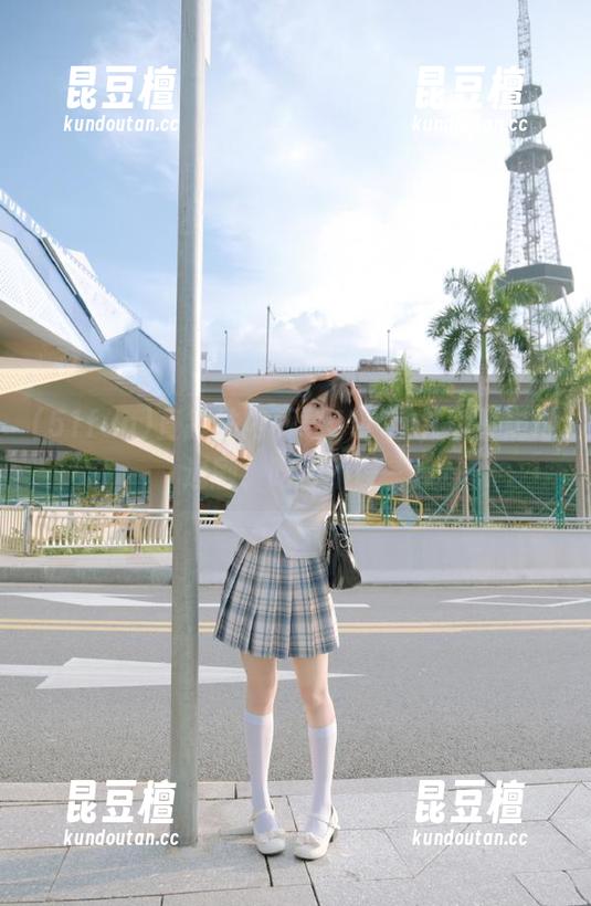 直接站内下载51fun，随时随地追剧、吃瓜不误～