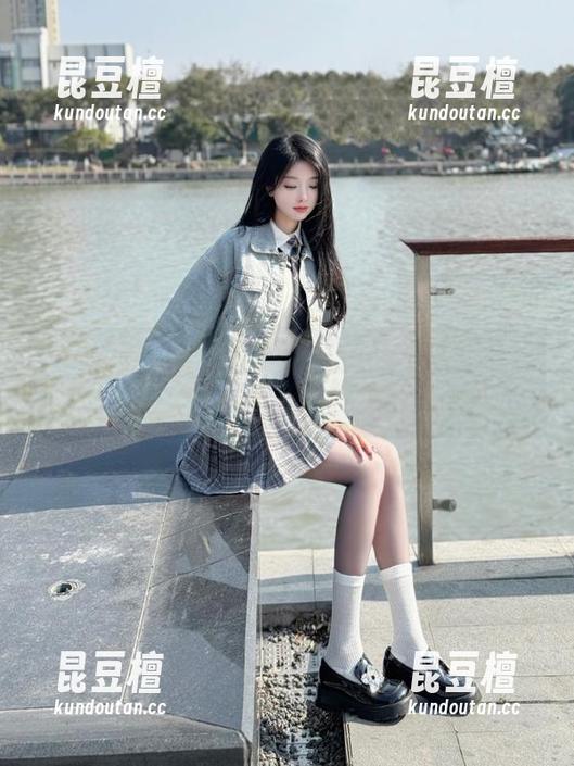 51吃瓜 51吃瓜今天的免费热门大瓜围绕着...呃,等下,我又忘了!