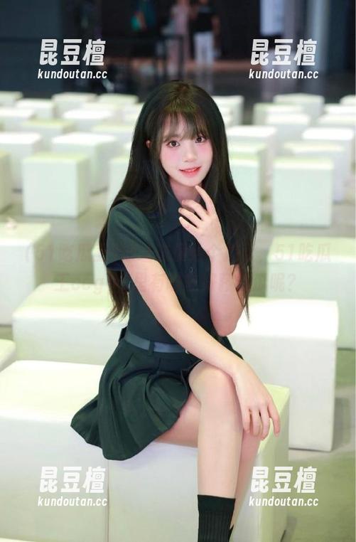 51吃瓜王 地址随便给个提示,51吃瓜王ccggg里有哪些好藏的瓜呢?
