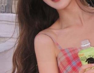 更新来了！“51吃瓜王ccggg”带你体验吃瓜过程中的各种酸甜苦辣，简直比恋爱还刺激！