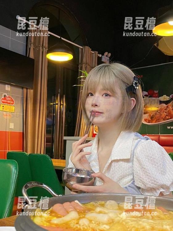 听说万篇长征-黑料不打烊668.su官网下个月要推出新风格，心里痒痒的不行！
