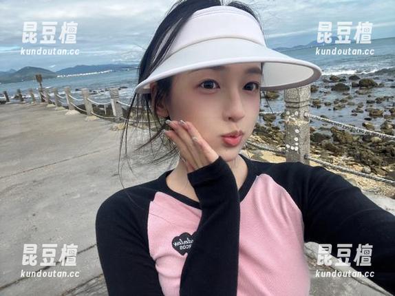 看热闹不嫌事大，66吃瓜网让你永不迷路于八卦世界。