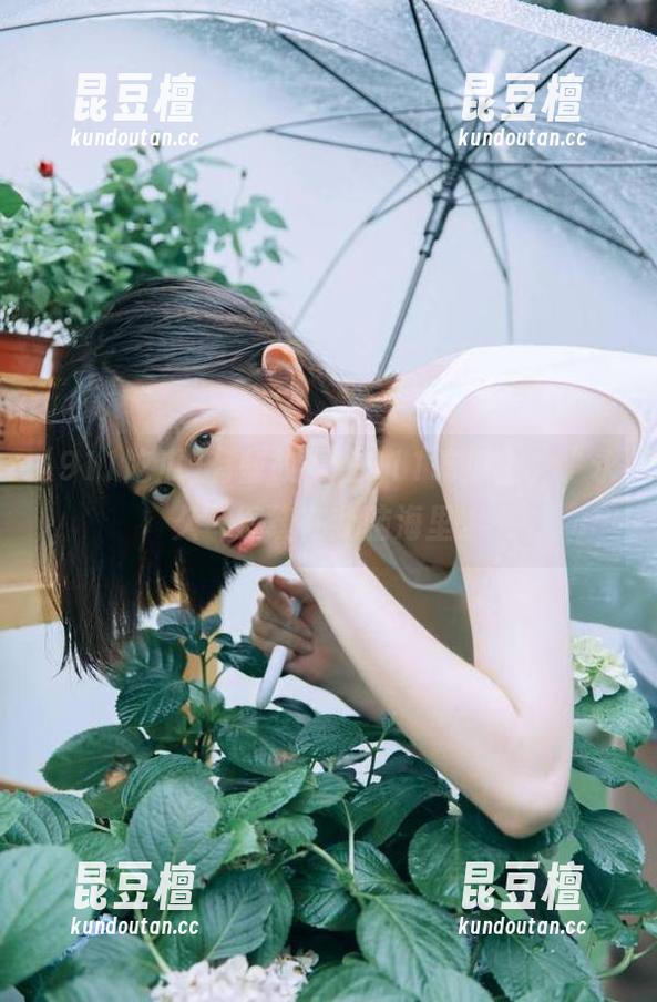 911吃瓜 有些故事在911吃瓜上,“永久”缠绕在我脑海里。