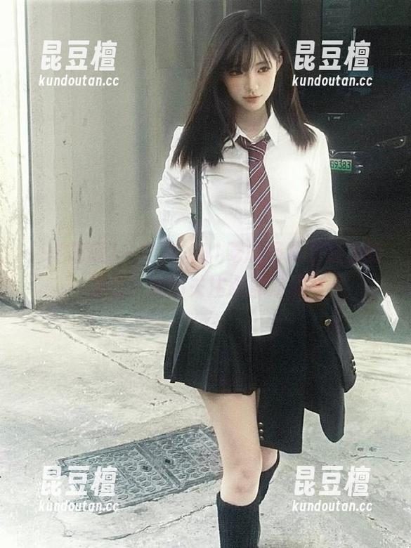 91吃瓜 一晃神,91吃瓜网页在线上新动态,我的关注点都碎了…