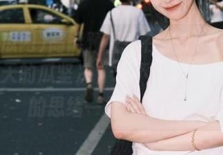 高能预警！在“91吃瓜网”下，今天的瓜坚决“永不迷路”，就像我的思绪一样一阵风。
