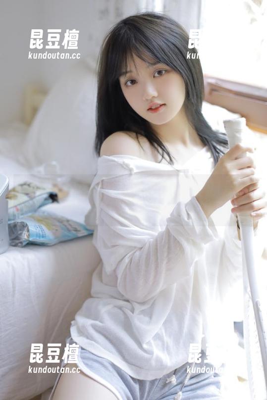 91黑料 这一波瓜果然又是从“91黑料”来的网址?感觉我又要被喂饱了。