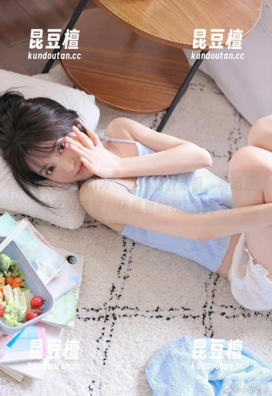 看“hlw”发布的最新瓜，难道是我的错觉，还是看的我眼花？