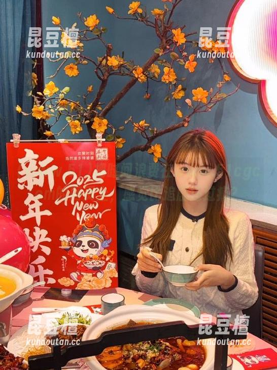 www.51 把时间浪费在www.51cgcom的网页上,感觉比追剧还过瘾?