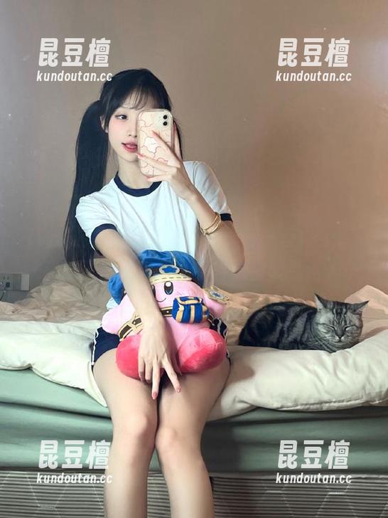 别说“www.zztt333”线路火了，就连我也不自觉被吸引进去….