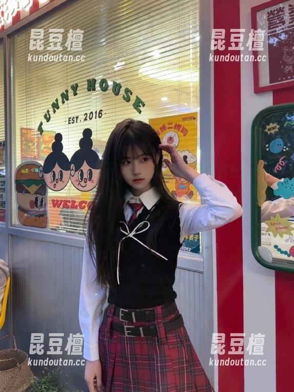 孩子见到的玩具都是假的，而“static zztt87”地址里的八卦却真得不行！