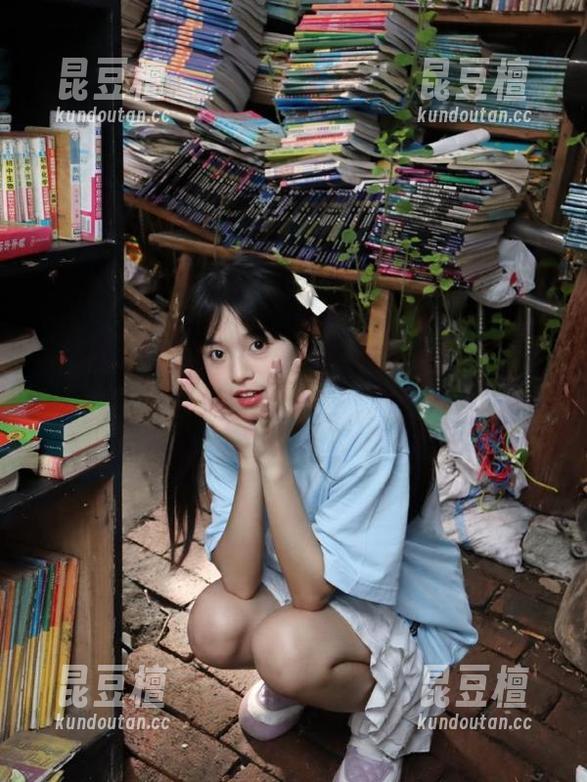 劲爆吃瓜 旅行收获多,结果找到“劲爆吃瓜”的小秘密地址,让人心痒难耐。