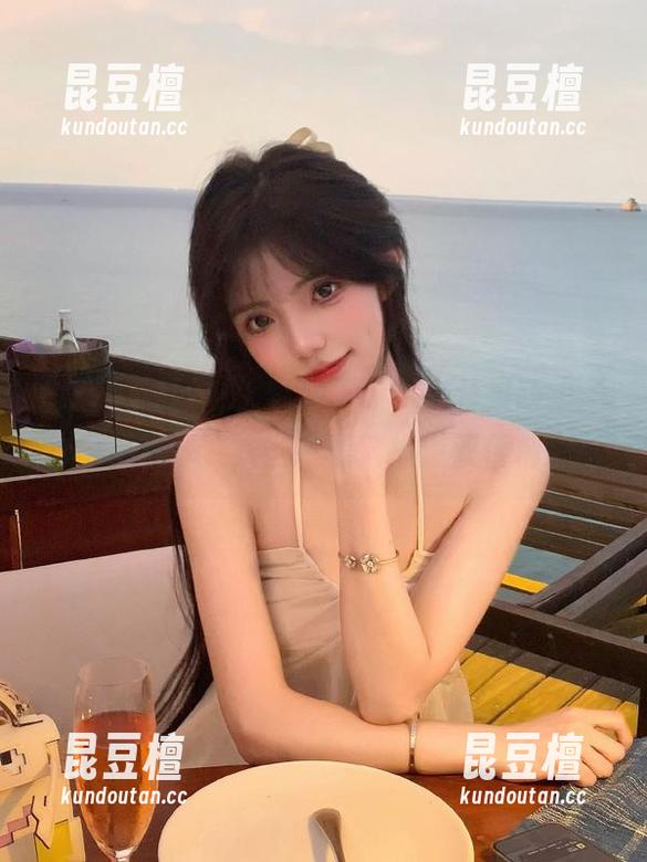 吃瓜不打烊 大事件不断,来苹果版上‘吃瓜不打烊’,国产黑料报道双倍精彩!