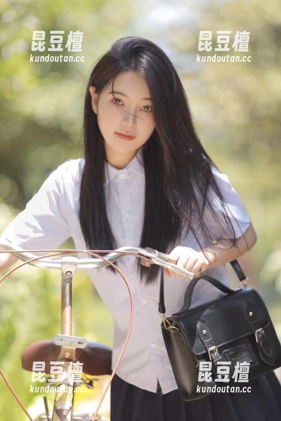 吃瓜网 今天的瓜你吃了吗?记得在“5.1吃瓜网”分享一下,不然会后悔哟