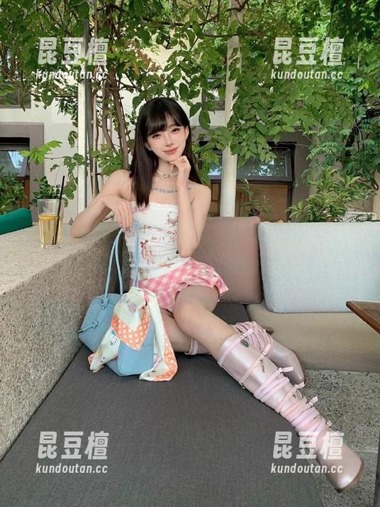 这不是广告，扒哥黑料地址免费，让你随时随地吃瓜！