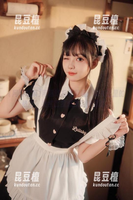 网曝吃瓜苹果版：朋友圈里的热搜，果然比我想象的更离谱。