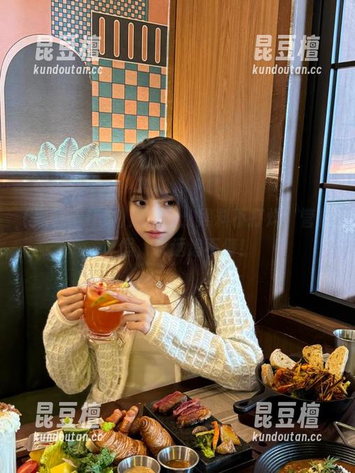 黑料网：黑料不打烊，管你真假，永远追不停！