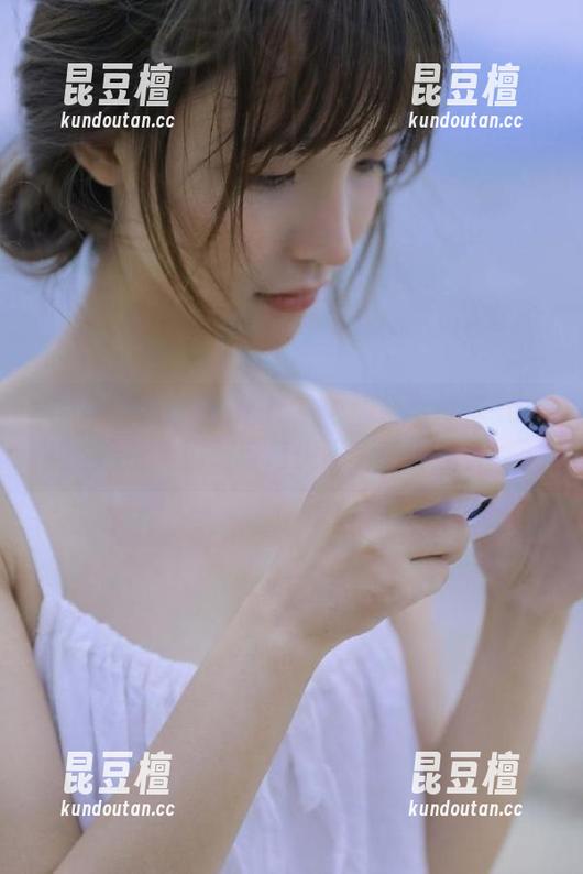 小心！这个黑料不打烊so的网址入口藏着意想不到的惊喜！