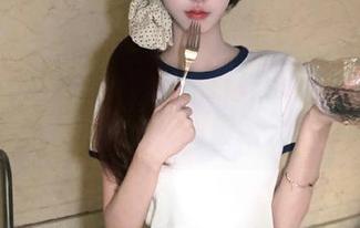 从黑料不打烊so网站的入口进去，人生如戏，一脚踏入八卦圈！
