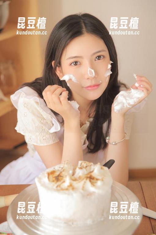 就爱www.黑料不打烊，直达那种，一边吃一边想啊……