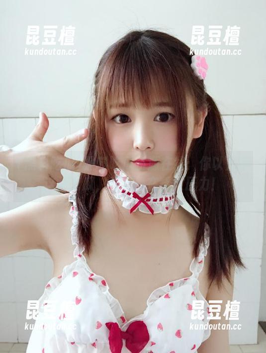 黑料吃瓜 黑料吃瓜资源在线:你以为我这是吃瓜,其实是在释放压力!