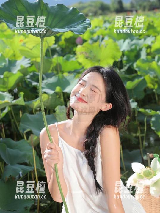 奇奇怪怪的事儿都在黑料吃瓜传送门，赶紧试试这网址能带你飞！