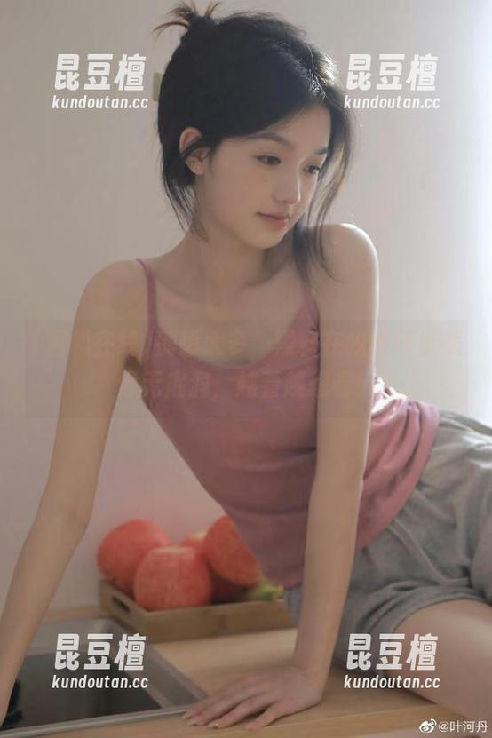黑料在线 别想太多,黑料在线的网址就像无底洞,越看越想看!
