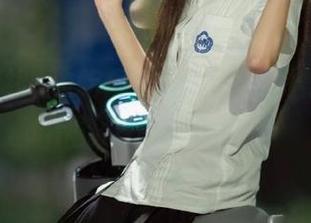 边吃瓜边分享，谁说黑料在线不能让人乐开怀？