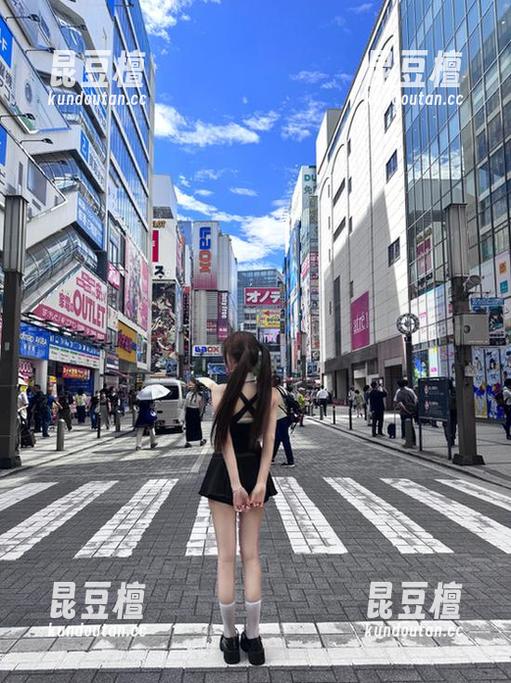 小心！登录万篇长征黑料正能量，脑洞大开几乎失控！