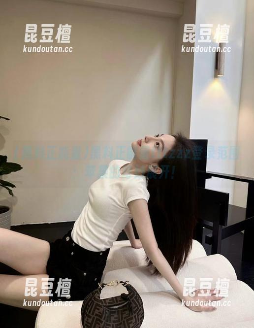 黑料正能量tttzzz登录范围：苹果的奇妙展开！