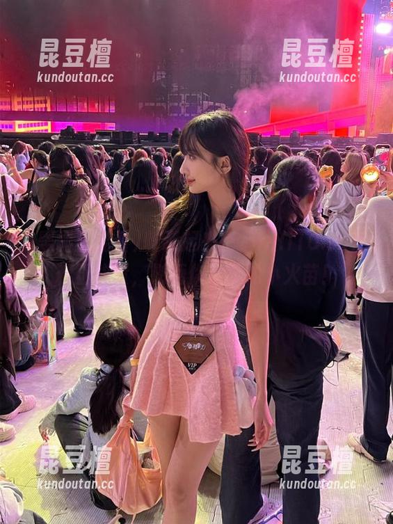 收藏起来吧，fuli10.su黑料正能量，慰藉你心灵的小火苗！
