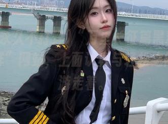“万里长征篇黑料永久不打烊”网站，上面认真与轻松之间总是游走着。