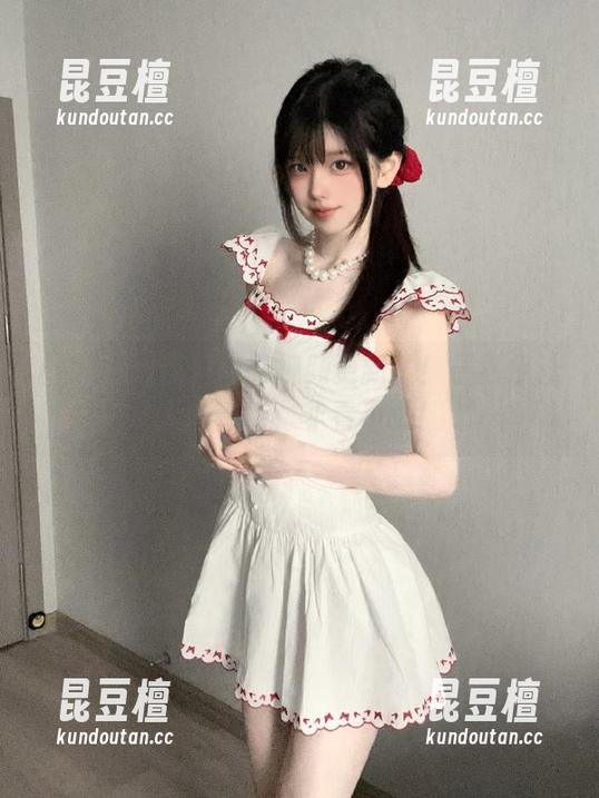 黑料网的视频更新了！最新瓜让人心痒痒，非看不可！