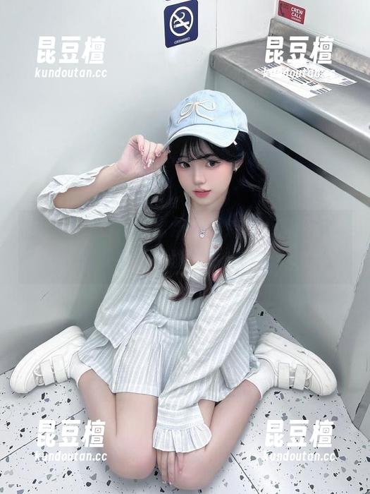 黑料网曝 新鲜出炉的瓜,快点来黑料网曝观看,别让好戏掉链子!