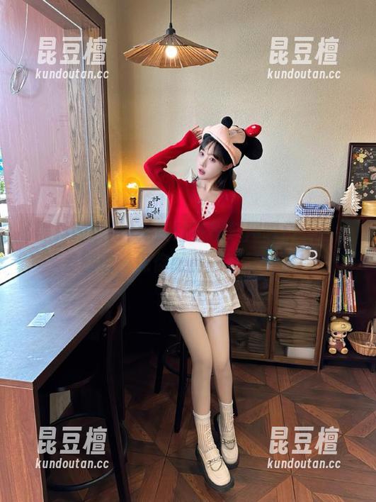 黑料网曝门 免费!在黑料网曝门,看反差剧透,保你眼前一亮又一暗!